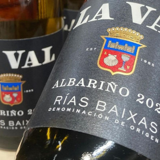 Visita a Bodegas La Val con Cata (A Muguiña, Pontevedra)