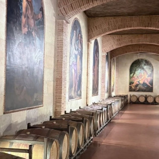 Visita a Bodegas Francisco Gómez y Museo del Aceite con Cata de Vinos, Aceite y Embutidos Ibéricos para dos (Villena, Alicante)