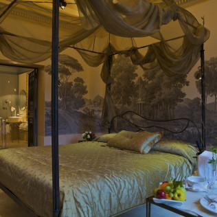 Escapada con Desayuno para dos personas en Parador de Chinchón (Madrid)