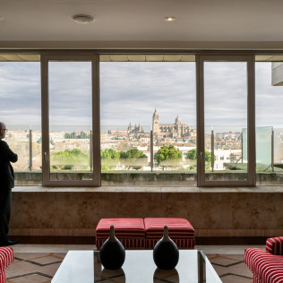 Escapada con Desayuno para dos personas en el Parador de Salamanca (Salamanca)