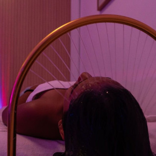 Japanese Head Spa con Piedras Calientes en Brisa Head Spa (Sevilla)
