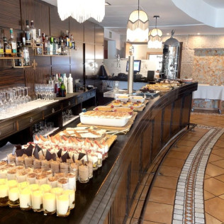 Brunch de Domingo para dos en Pazo Los Escudos Hotel & Spa Resort 5* (Vigo)