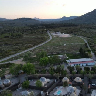 Escapada en Bubble Premium con Jacuzzi Privado y Cena en Zielo de Levante (Tírig, Castellón)
