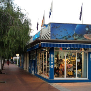 Bautizo de buceo en el mar con instructor personal (Mataró, Barcelona)