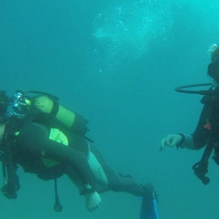 Bautismo de Buceo para dos (Playa de Las Vistas, Tenerife)