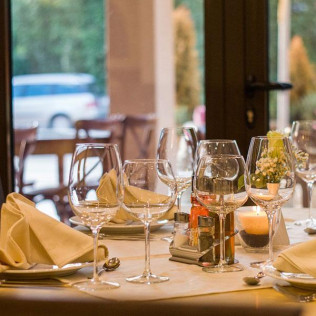 Escapada de 2 Noches con Cena en Casa Rural El Atroje (Cardenete, Cuenca)