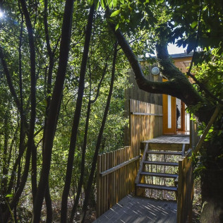 Escapada con Jacuzzi en Cabañitas del Bosque: Cabanas do Barranco con Acceso al Spa Spasinho (Outes, A Coruña) - De domingo a jueves