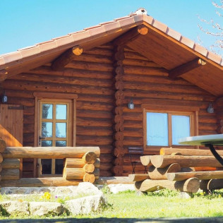 Escapada con Spa Privado en La Cabaña de Mas Cal Sastre (Sant Hilari Sacalm, Girona)