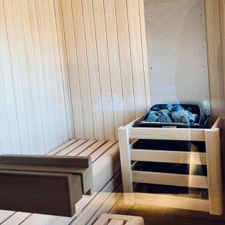 Escapada de 2 Noches en Casa Cueva Luxe "Las Calcetas" con Circuito Relax en Setenil Rural (Setenil de las Bodegas, Cádiz)