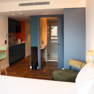 Escapada con Cena en Aparthotel Casa Fages (Figueres, Girona)