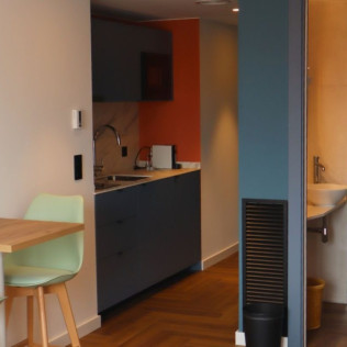 Escapada con Cena en Aparthotel Casa Fages (Figueres, Girona)