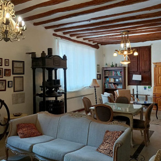 Escapada con Desayuno en Casa Rural El Gaiter (Aguaviva, Teruel)