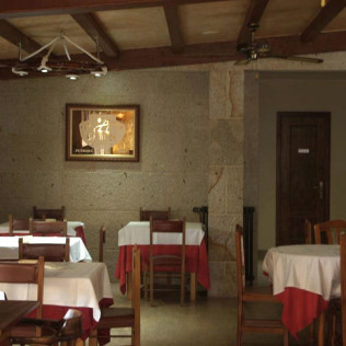 Escapada de 2 Noches con Desayuno en Casa Mariñeira Lourdes (Cambados, Pontevedra)