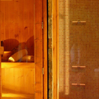 Escapada Romántica con Spa Privado y Cena en El Huerto del Abuelo (Almiruete, Guadalajara) 