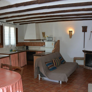 Escapada de 1 o 2 Noches con Cena en Vivienda Turística Casas Cueva el Mirador de Orce (Orce, Granada)