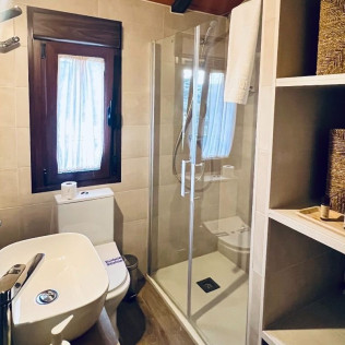Escapada de 2 Noches en Casa Rural Luxury en Setenil Rural (Setenil de las Bodegas, Cádiz)