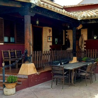 Escapada de 2 Noches con Circuito Spa para dos en Casa Rural Tinao de la Petra (Fuentidueña de Tajo, Madrid)