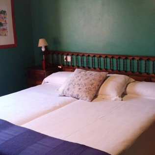 Escapada con Desayuno en Casa Rural Pazo Larache (Vilaboa, Pontevedra)