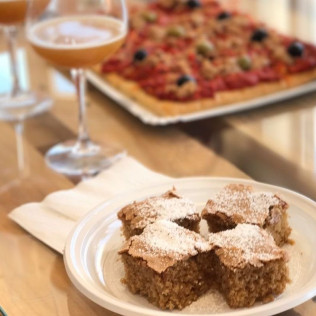 Visita a la Fábrica Gènesis & MAKMA con Cata de Cervezas, Crema de Licores y Vermuts con Maridaje (Valencia)