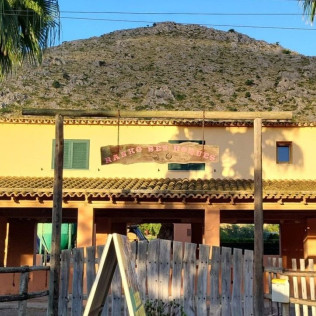 Cata de Vinos y Productos Locales (Mallorca)