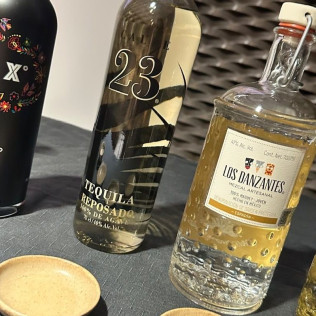 Cata de Tequila vs Mezcal en Joan Escolà Tastings (Barcelona)