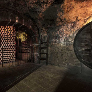 Curso de Iniciación a la Cata de Vinos y Visita Teatralizada para dos personas (Burgos)