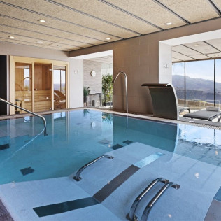 Circuito Spa, Masaje y Desayuno en Hotel Catalonia Reina Victoria 4* (Ronda, Málaga)