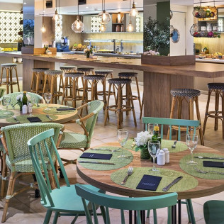 Desayuno, Circuito Spa y Masaje en Hotel Catalonia Santa Justa 4* (Sevilla)