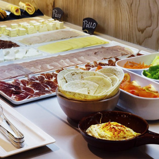 Desayuno, Circuito Spa y Masaje en Hotel Catalonia Santa Justa 4* (Sevilla)