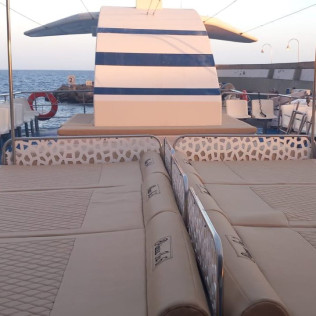 Salida en Catamarán con Banana Boat, Comida y Bebidas Ilimitadas (Gran Canaria)
