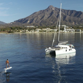 Salida Compartida en Catamarán (Marbella, Málaga)