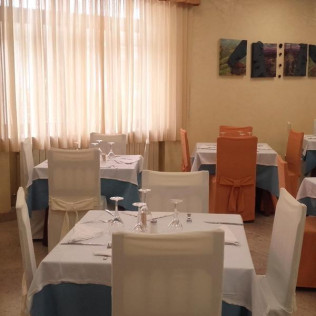Circuito Termal y Comida o Cena para dos en Balneario de Ledesma (Vega de Tirados, Salamanca)