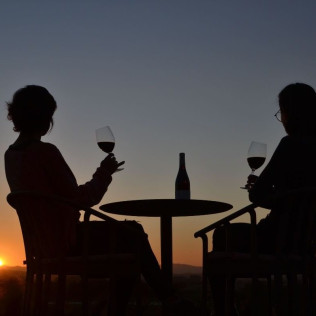 Visita a Celler Mas Geli con Cata de Vinos para dos (Pals, Girona)