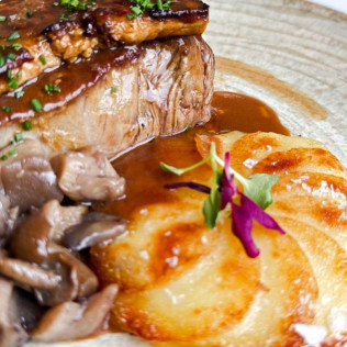 Menú Degustación en Balneari Vichy Catalán (Girona)