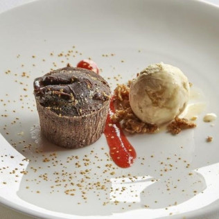 Comida o Cena: Menú Gastronómico para dos en Hotel Grèvol Spa 4* (Llanars, Girona)