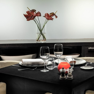 Spa y Cena para dos en Despacio Spa Centre del Hotel H10 Marina 4* (Barcelona)