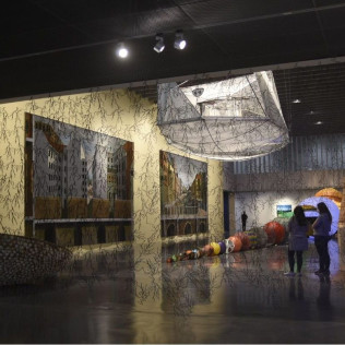 Entrada Combinada a Centre Pompidou Málaga: Exposición Semipermanente y Temporal (Málaga)