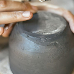 Taller de Cerámica Nivel Inicial con Picoteo (Málaga)