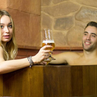 Circuito Privado Beer Spa y Masaje de 15' (Zahara de los Atunes, Cádiz)
