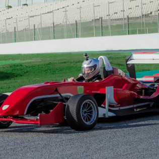 Conduce un Fórmula 2.0 en Circuito de Calafat (Ametlla de Mar, Tarragona)