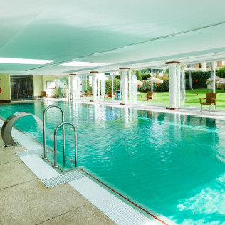 Circuito Spa y Acceso a la Piscina Climatizada para dos en Spa del Hotel Monarque Fuengirola Park 4* (Fuengirola, Málaga)
