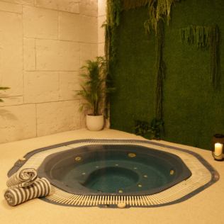 Circuito Spa y Masaje Relajante para dos en Valencia Congress Hotel&Spa 4* (Paterna, Valencia)