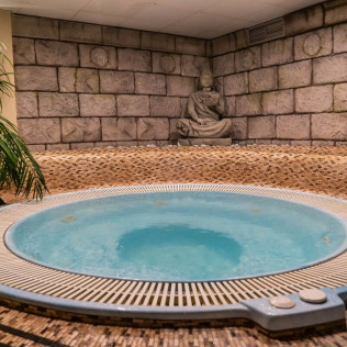 Circuito Spa Privado para dos en Hotel Spa Cádiz Plaza 4* (Cádiz)