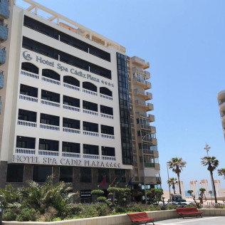 Circuito Spa Privado para dos en Hotel Spa Cádiz Plaza 4* (Cádiz)