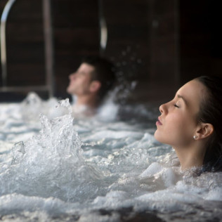 Circuito Spa con Agua de Manantial para dos en Hotel Balneario de Areatza (Vizcaya)