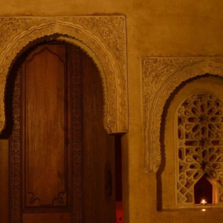 Circuito Termal, Kessa Tradicional y Masaje Corporal Relajante  en Al-Benalmá Hammam Spa (Benalmádena, Málaga)