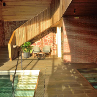 Circuito Termal Familiar en Spa & Wellness Roca Vermella (Prades, Tarragona)