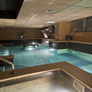 Circuito Termal Semiprivado y Masaje en Kumaras Spa (Umbrete, Sevilla)