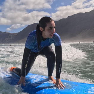 Clase de Surf Grupal con Fotos (Lanzarote) 