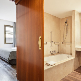 Escapada de 2 Noches con Desayuno en Hotel Best Western Premier CMC Girona 4* (Girona)